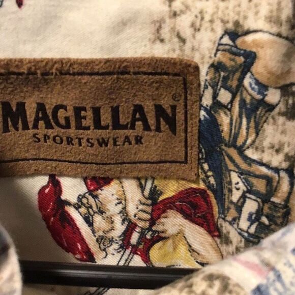 Button down, Santo goes fishing by Magellan size extra large - Picture 6 of 7